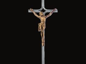 CRUZ EN ACERO INOXIDABLE CON CRISTO 2100 2100C
