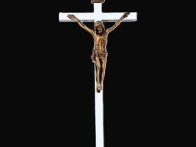 CRUZ EN ACERO INOXIDABLE CON CRISTO Ref. 2211 2211C