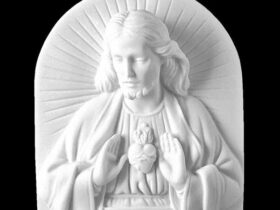 CORAZON DE JESUS DE MARMOL SINTETICO Ref. 7011