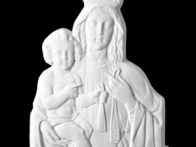 VIRGEN DEL CARMEN EN MARMOL SINTETICO Ref. 6370